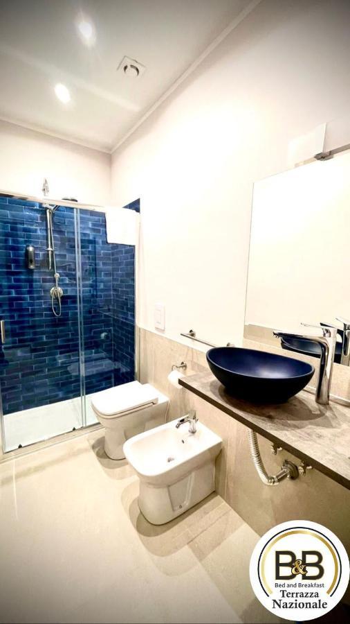 B&B Terrazza Nazionale Naples Exterior photo