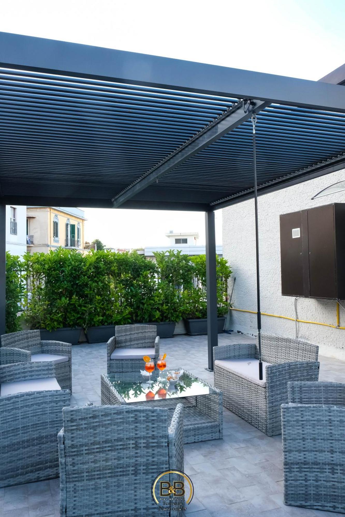 B&B Terrazza Nazionale Naples Exterior photo